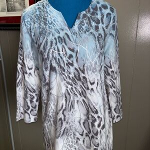 Alfred Dunner Blue and Gray Animal Print Top